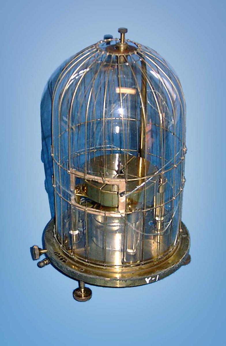 Birdcage Quadrant Electrometer