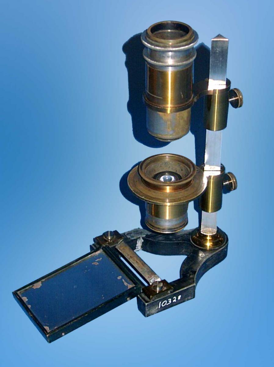 Microscopic Polarization Apparatus